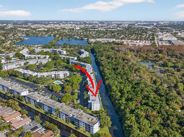 107 Royal Park Dr APT 1E