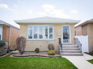 6719 W 63rd St, Chicago, IL 60638