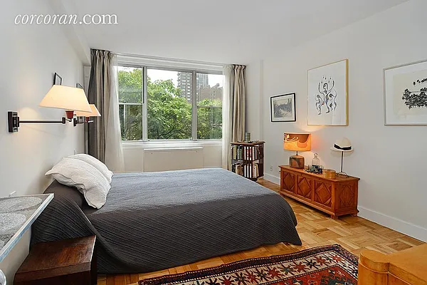 Sold by Corcoran | media 7