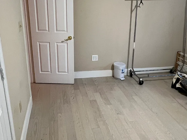 2126 Jennings St — Photo 5