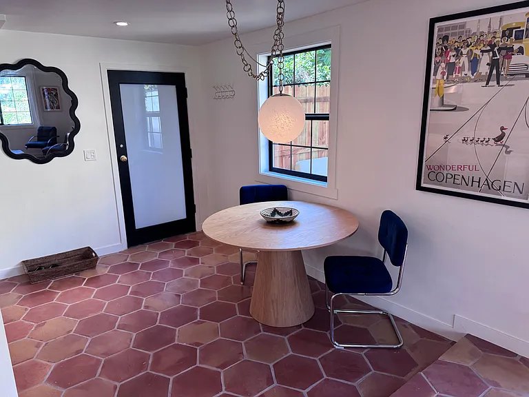 2076 Paramount Dr #1/2 — Photo 26
