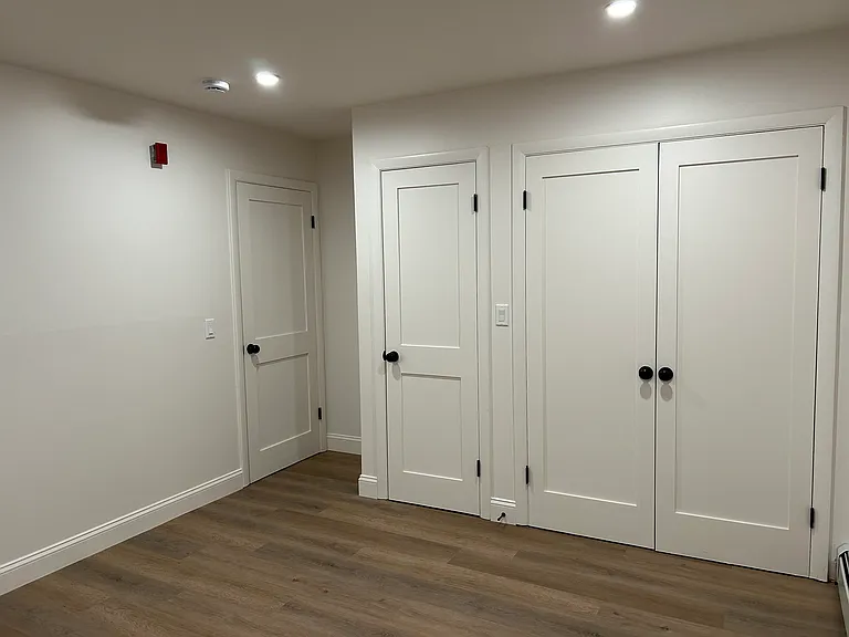 787 Admiral St #1 — Photo 23