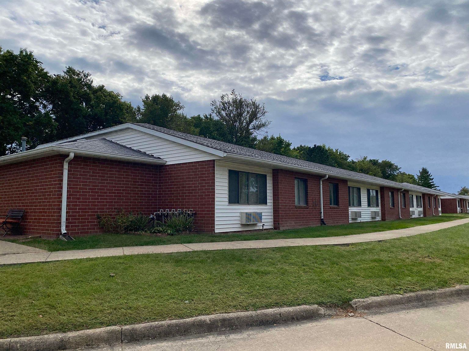 3900 N Marybelle Ave, Peoria, IL 61615 Zillow