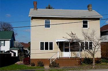 1st image of 623 Cherry St