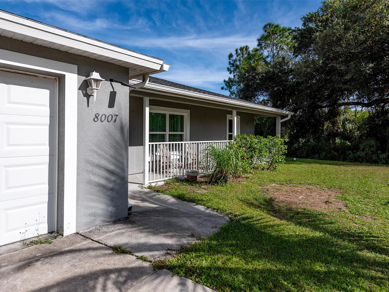 3 bed, 2.0 bath, 1494 sqft, $2,300 — Photo 4