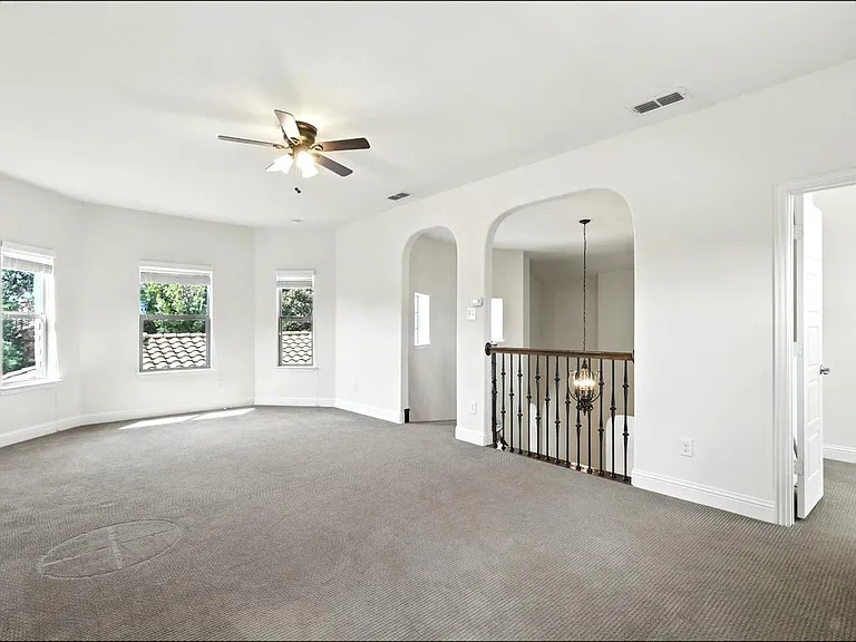 1733 Adalina Dr — Photo 27