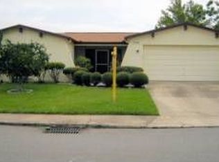 9744 Lakeside Ln, Port Richey, FL 34668