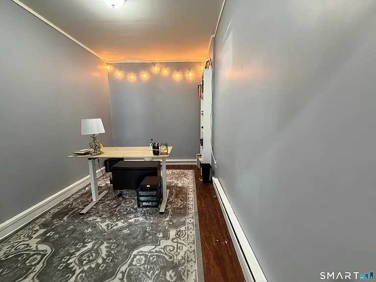 19 Center St #1R — Photo 6
