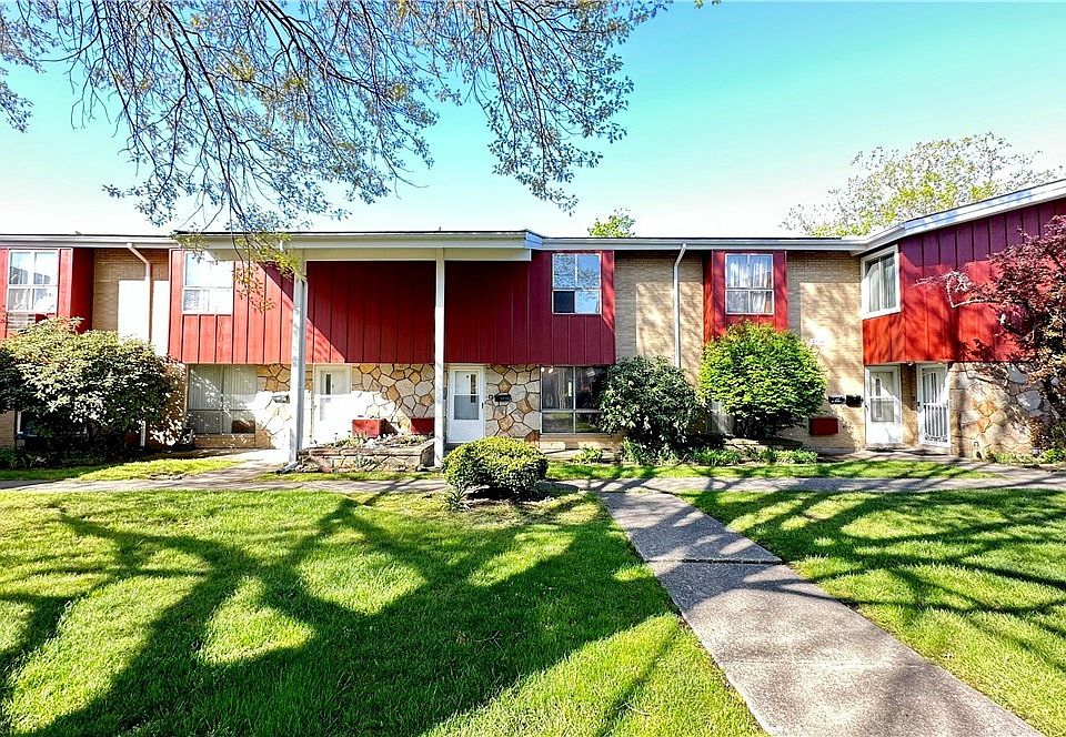 1st image of 27591 Mills Ave #3H