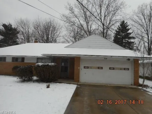 514 Karl Dr, Richmond Heights, OH 44143