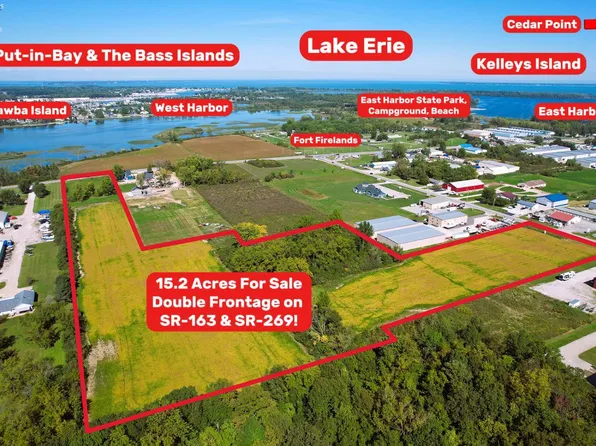 5216 E Harbor Rd, Port Clinton, OH 43452