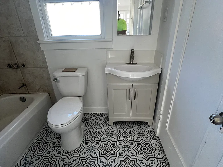 258 E Kingsley Ave #2 — Photo 20