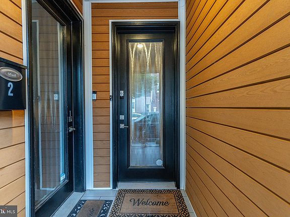 4th image of 1846 Frankford Ave #2