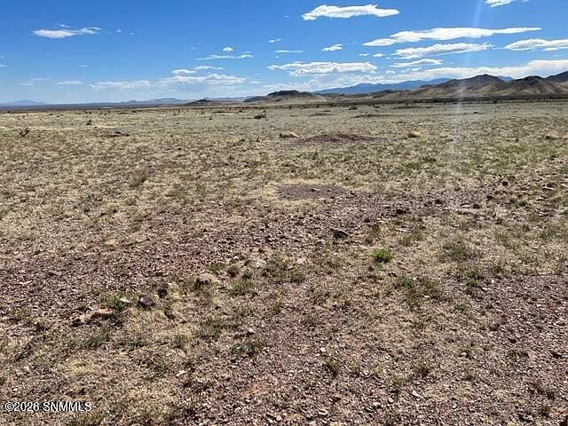 1st image of 296 Deer Valley Rd