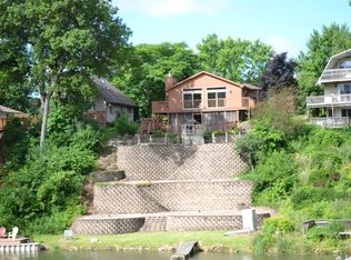 314 Holiday Dr, Somonauk, IL 60552