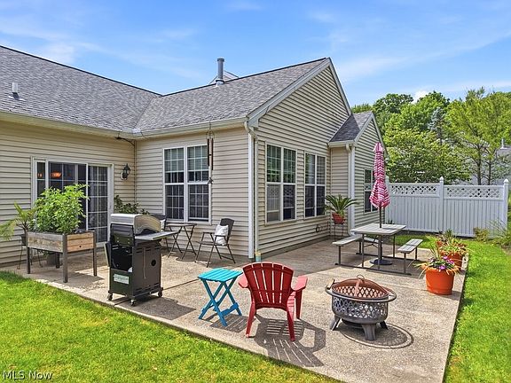 4th image of 3441 Heron Ct