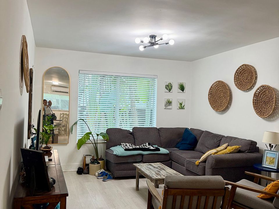 1st image of 1198 Marseille Dr APT 4