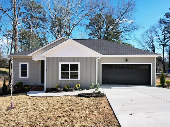 2030 Hickory Dr NW, Cleveland, TN 37311