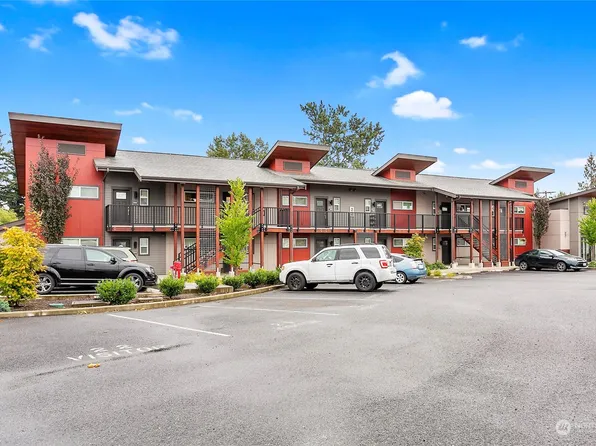 1880 Front St Unit 205, Lynden, WA 98264