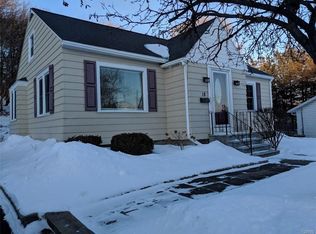 18 Kastor Ave, Camillus, NY 13031