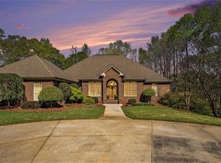 101 Lakeside Cv, Carrollton, GA 30117