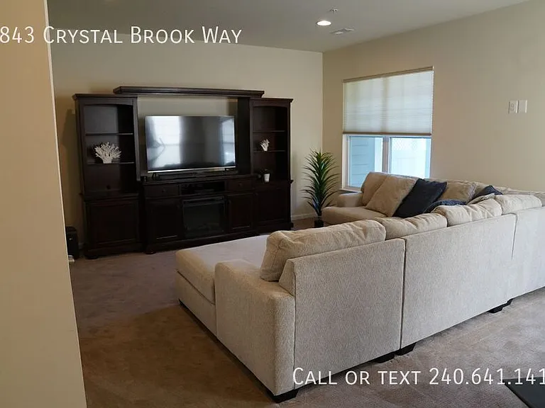 7843 Crystal Brook Way — Photo 4