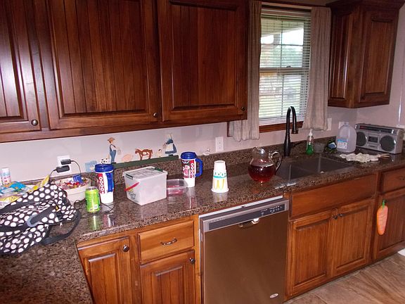 4th image of 347 County Road 3554