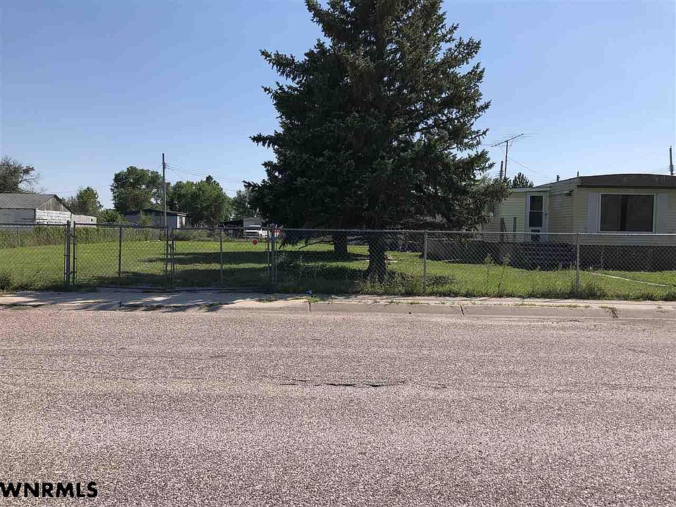 2nd image of 1212 7th St