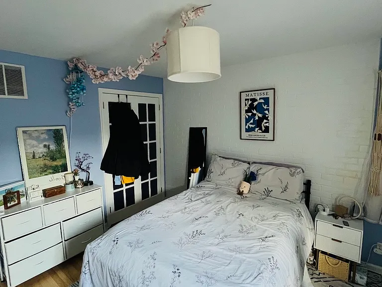 1134 1/2 Lombard St — Photo 10