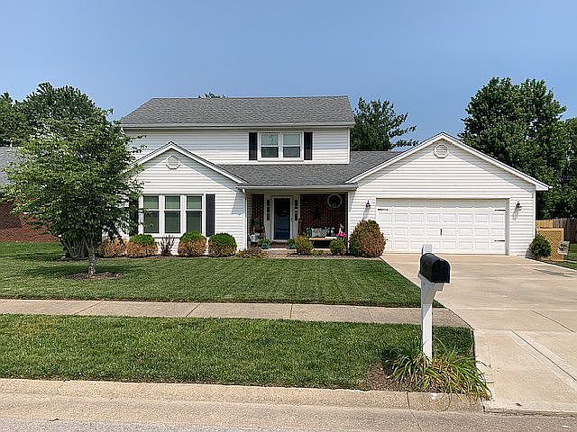 1st image of 388 Colony Dr