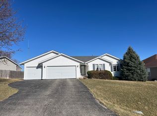 11123 Jasmine Dr, Roscoe, IL 61073