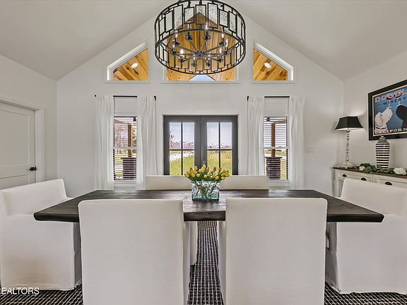 2nd image of 481 Masters Ln