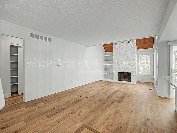 4th image of 2439 S Xanadu Way Unit B