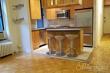 Rented by City Connections Realty