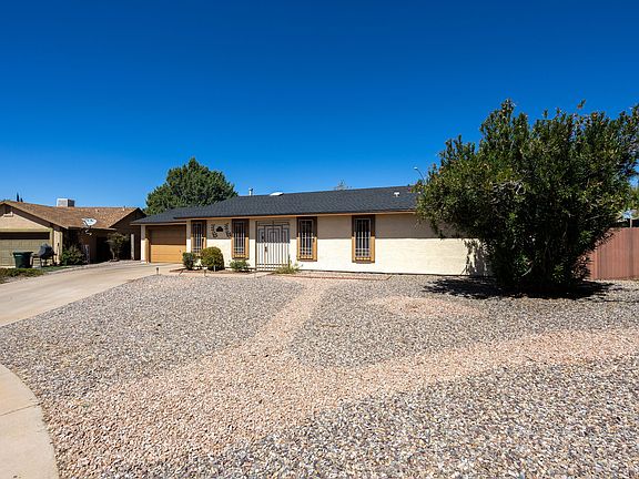 4th image of 1691 E PERIWINKLE Way