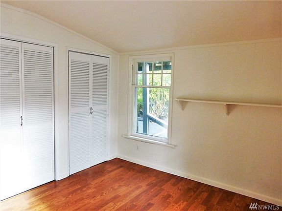 4th image of 516 W Lauridsen Blvd