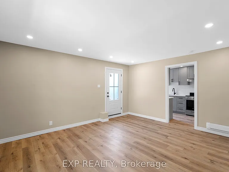 165 Main St #1 — Photo 1