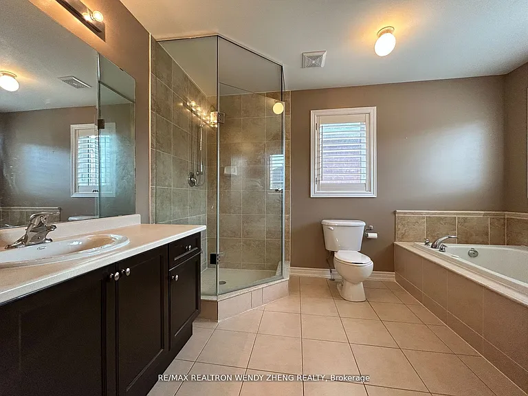 33 Begonia Cres #UPPER — Photo 12