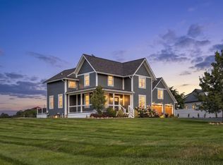 10600 Mooreville Rd, Saline, MI 48176