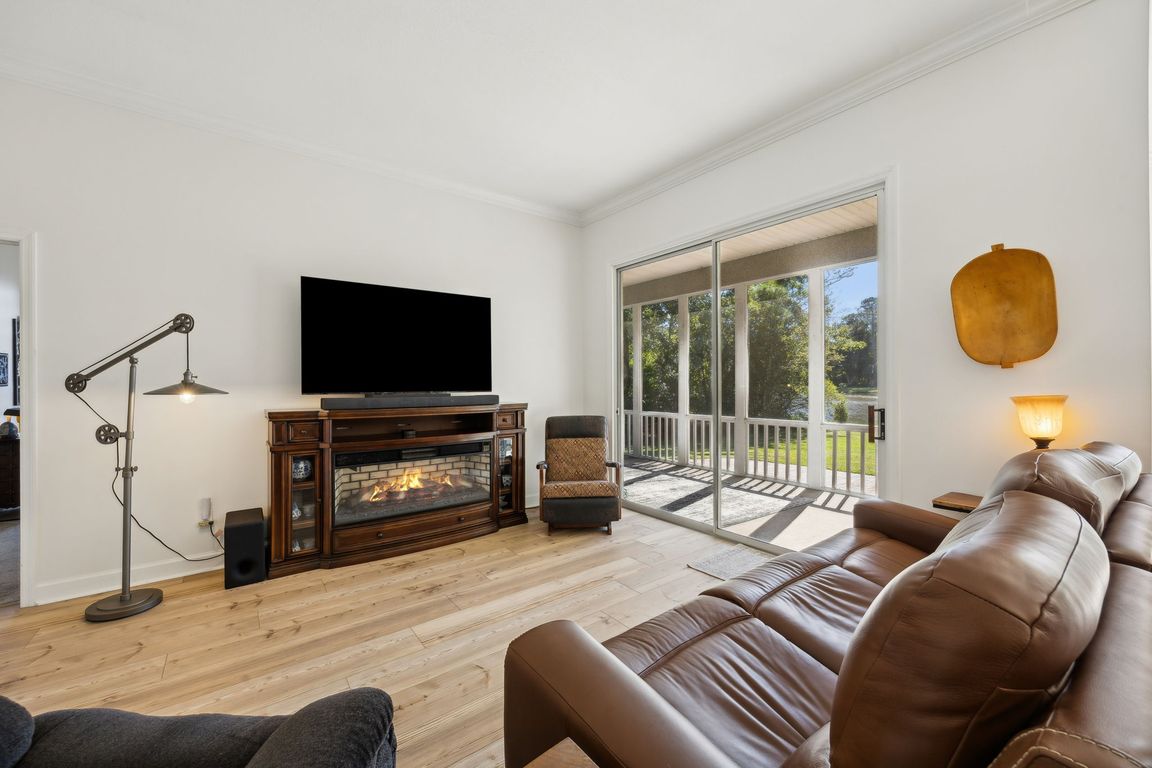 next background image