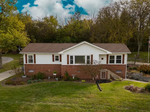 396 E Main St, Alexandria, TN 37012