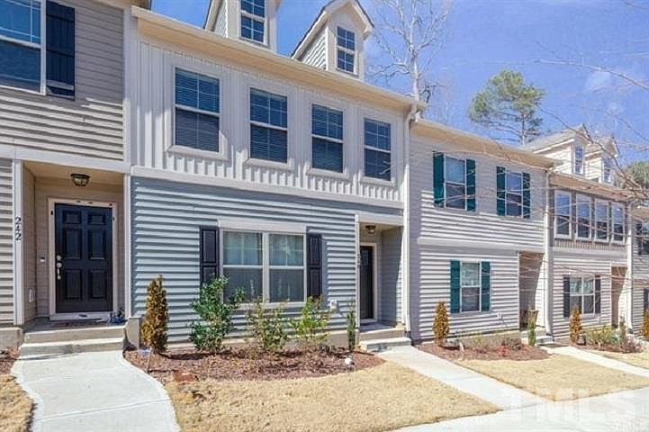 1st image of 240 Spark St