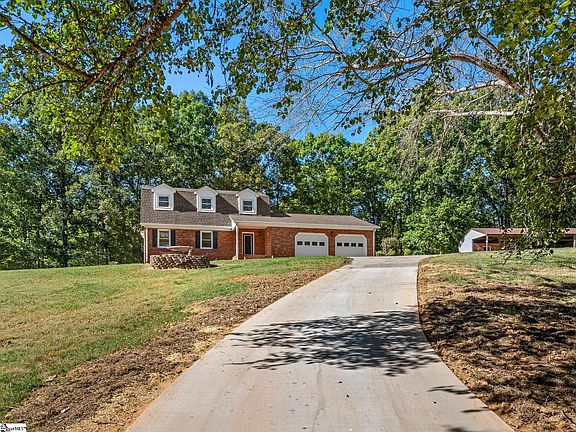 4th image of 798 Burnt Gin Rd