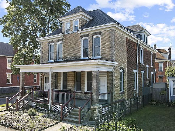 3rd image of 1229-1231 Fair Ave