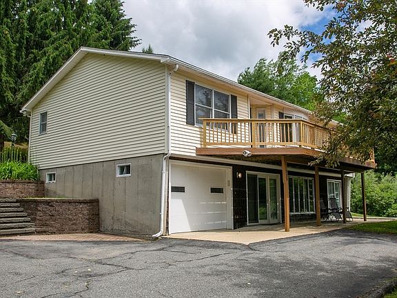 2nd image of 335 North St