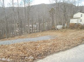 1st image of Holton Ave E