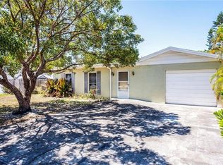 8425 Lantana Dr, Seminole, FL 33777