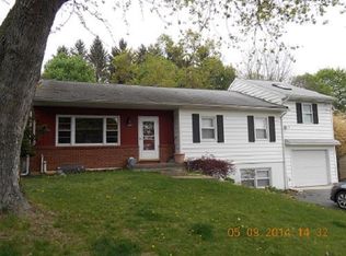 143 Hillview Ave, State College, PA 16801