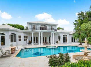 2540 Fairway Island Dr, Wellington, FL 33414