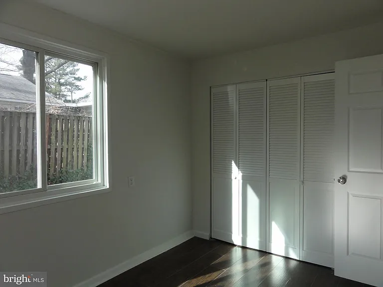 7029 Woodley Ln — Photo 12